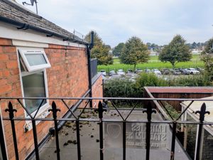 Photo 24- click for photo gallery